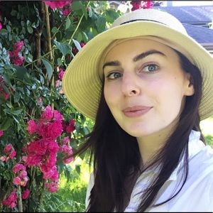 Meet your Posher, Hannah